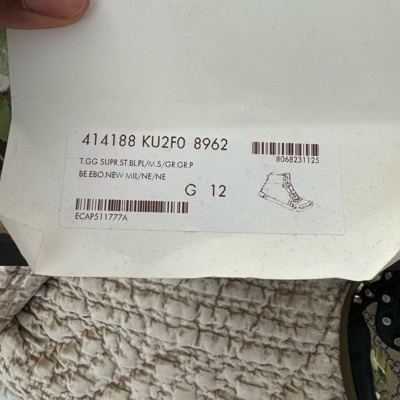 Gucci mens sneaker size Gucci 12. Great condition classic style - Picture 7 of 10